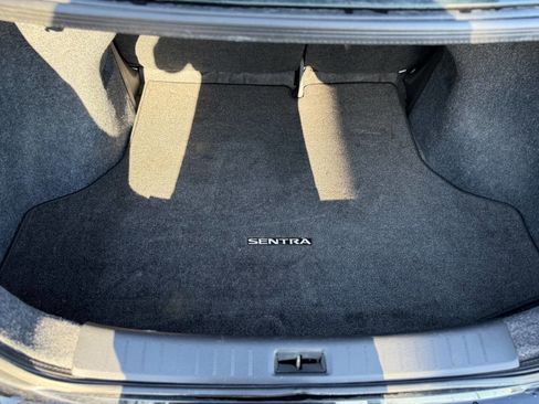 Used 2018 Nissan Sentra SV image 14