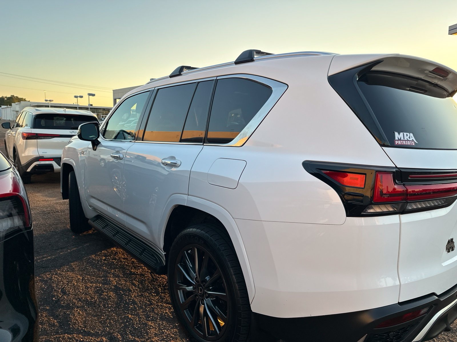 Used 2024 Lexus LX 600 F Sport AWD/4WD image 10