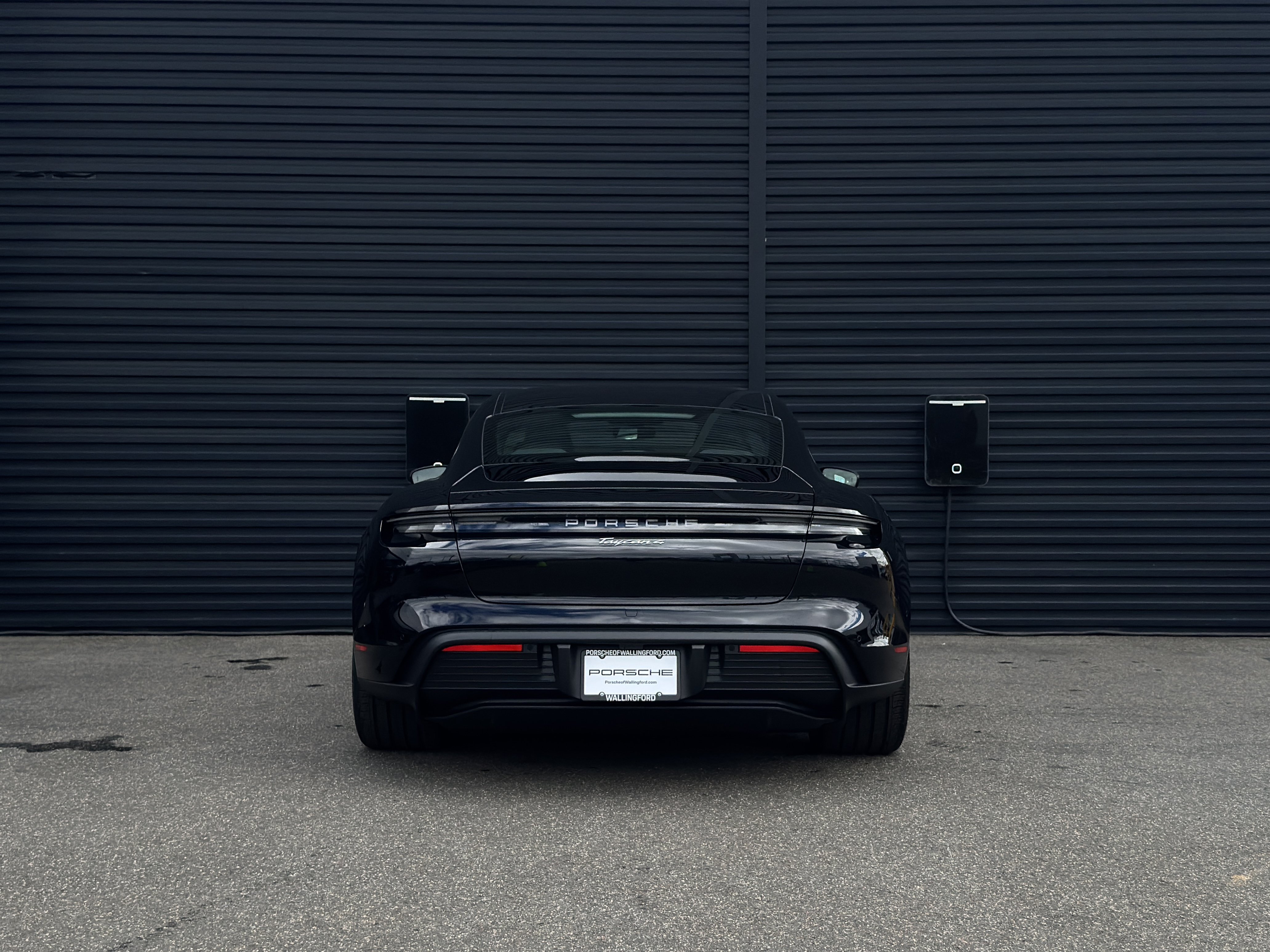 Used 2025 Porsche Taycan AWD/4WD image 7