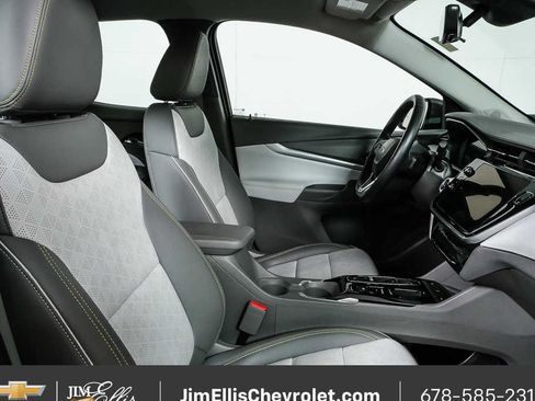 Used 2023 Chevrolet Bolt EUV Premier image 21