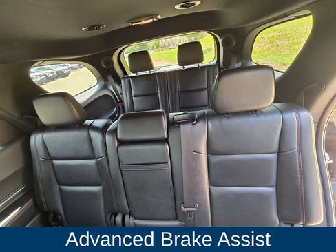 Used 2025 Dodge Durango GT AWD/4WD image 12