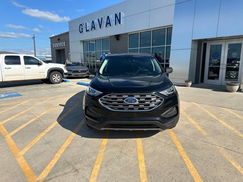 Used 2020 Ford Edge SE AWD/4WD image 2