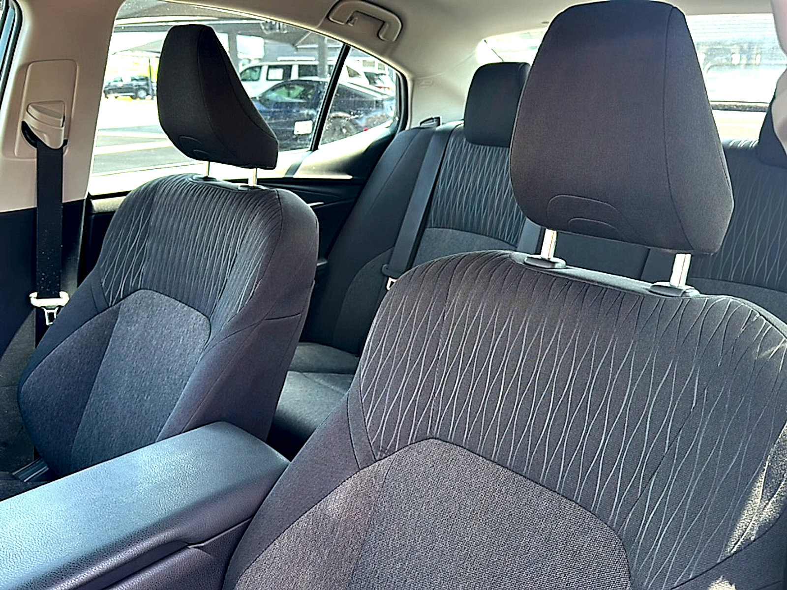 Used 2025 Toyota Camry LE FWD image 14