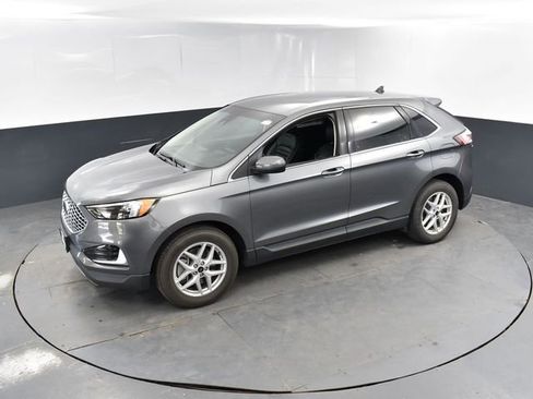 Used 2023 Ford Edge SEL AWD/4WD image 35
