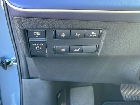 New 2026 Nissan Leaf Platinum+ w/ Cargo Package (Platinum+) image 15