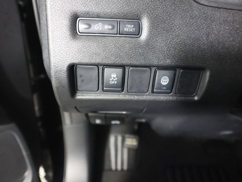 Certified 2024 Nissan Murano SV w/ SV Midnight Edition Package image 16