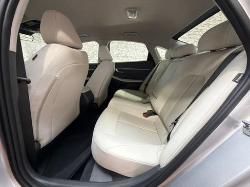 New 2026 Hyundai Sonata SEL FWD image 14