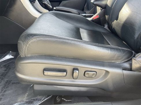 Certified 2017 Honda Accord EX-L image 23