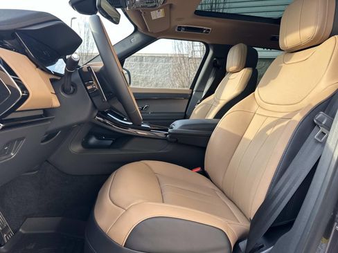 New 2026 Land Rover Range Rover Sport Dynamic SE AWD/4WD image 12
