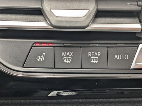 Used 2022 BMW Z4 sDrive30i w/ Premium Package image 8