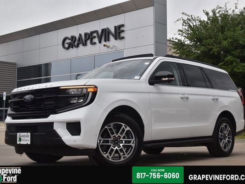 Certified 2025 Ford Expedition Active AWD/4WD image 1