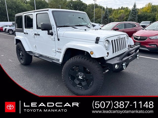 Used 2017 Jeep Wrangler Unlimited Sahara w/ Connectivity Group AWD/4WD image 1