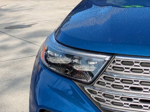 Certified 2023 Ford Explorer Limited w/ Equipment Group 301A image 9