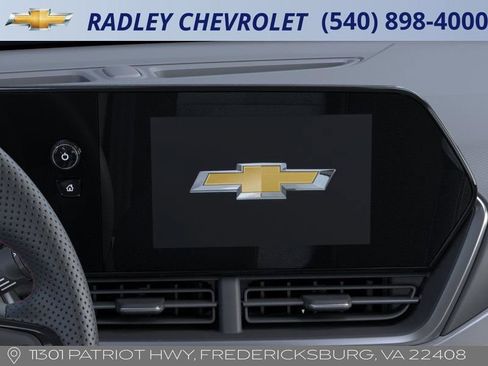 New 2026 Chevrolet Trax RS w/ Sunroof Package image 20