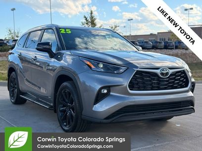 Used 2025 Toyota Highlander XLE