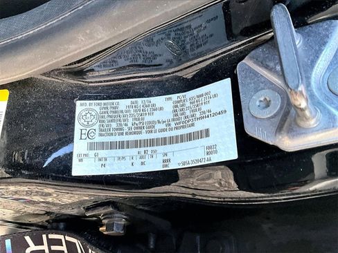 Used 2017 Ford Focus RS image 31