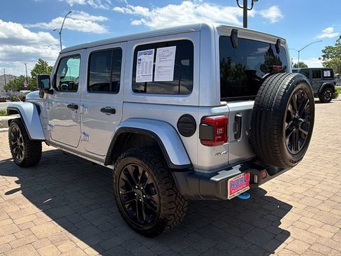 Used 2024 Jeep Wrangler Unlimited Sahara AWD/4WD image 5