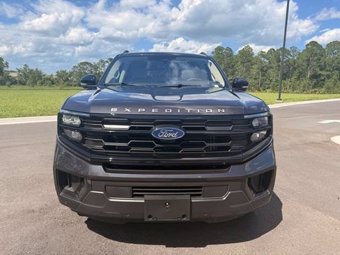 Used 2025 Ford Expedition Active AWD/4WD image 21