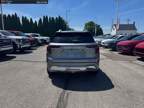 New 2026 GMC Terrain Denali AWD/4WD image 4
