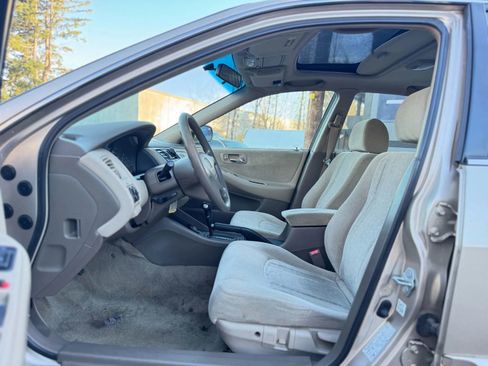 Used 2000 Honda Accord EX image 9