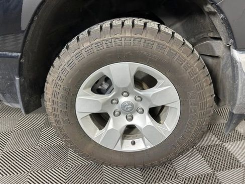 Used 2023 RAM 1500 Big Horn AWD/4WD image 7