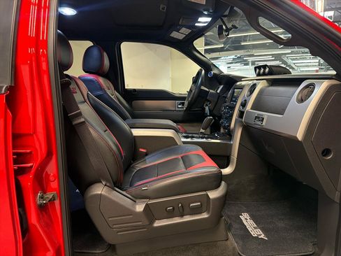 Used 2014 Ford F150 Raptor w/ Equipment Group 801A Luxury AWD/4WD image 32