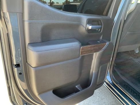Certified 2019 GMC Sierra 1500 SLE w/ SLE Value Package RWD image 18