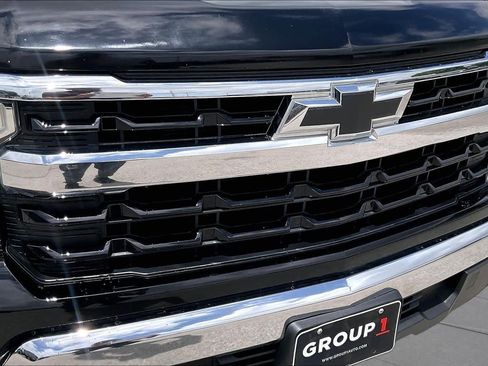 Used 2023 Chevrolet Silverado 1500 LT RWD image 29