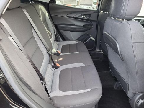 Used 2024 Chevrolet TrailBlazer LS image 17
