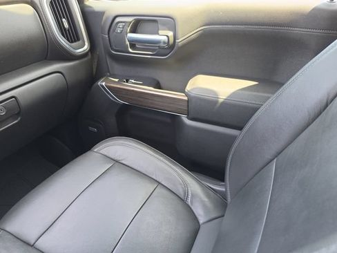 Used 2020 Chevrolet Silverado 1500 RST w/ All-Star Edition RWD image 18