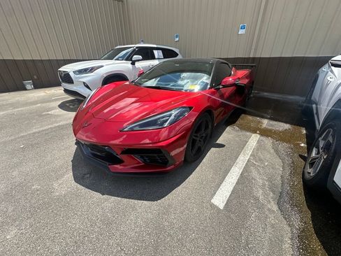 Used 2022 Chevrolet Corvette Stingray Preferred Conv w/ Z51 Performance Package RWD image 3