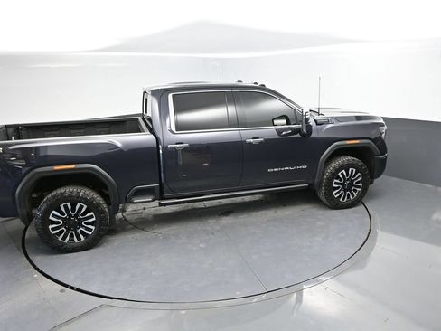 Used 2024 GMC Sierra 2500 Denali Ultimate AWD/4WD image 36