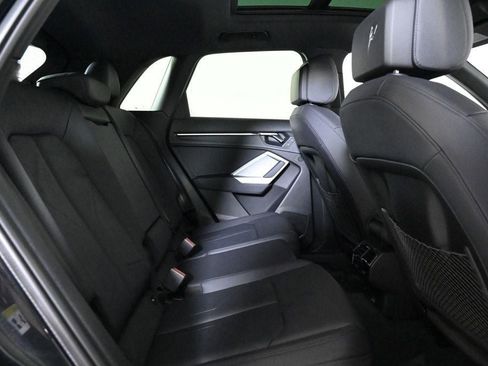 Used 2025 Audi Q3 2.0T Premium w/ Convenience Package image 17