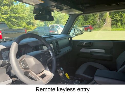 Used 2022 Ford Bronco 2-Door w/ Sasquatch Package AWD/4WD image 15