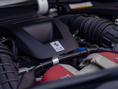 Used 2025 Ferrari Purosangue AWD/4WD image 65