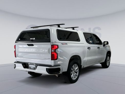 Used 2021 Chevrolet Silverado 1500 Custom w/ Safety Confidence Package image 16