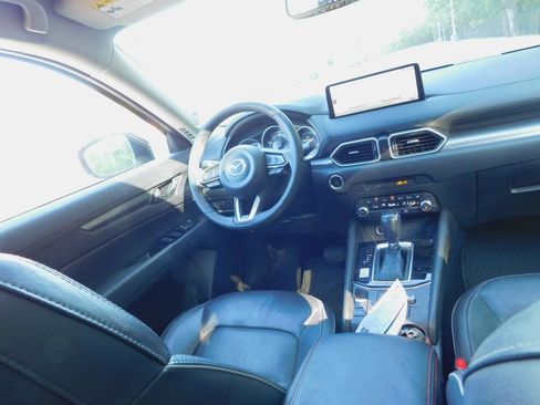 Used 2024 MAZDA CX-5 AWD 2.5 S w/ Preferred Package image 2