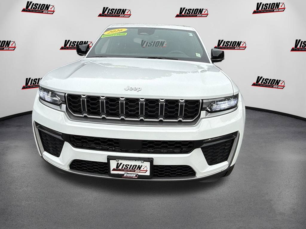 Used 2026 Jeep Grand Cherokee Limited AWD/4WD image 2