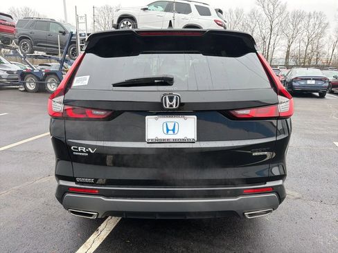 Used 2023 Honda CR-V Sport Touring image 4