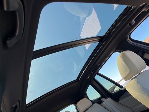 Used 2021 BMW X3 sDrive30i w/ Executive Package image 31