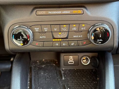 Used 2023 Ford Bronco Sport Badlands w/ Premium Package AWD/4WD image 31