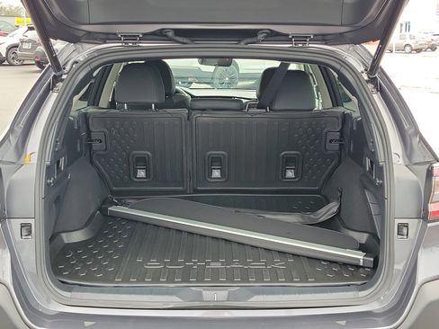 Certified 2025 Subaru Outback Onyx Edition image 11