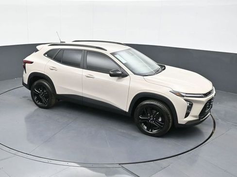 New 2026 Chevrolet Trax ACTIV w/ Driver Confidence Package image 60