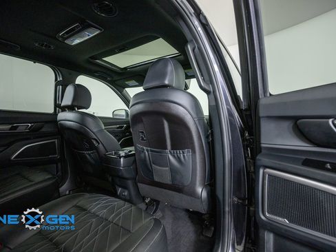 Used 2025 Kia Telluride EX X-Line AWD/4WD image 36