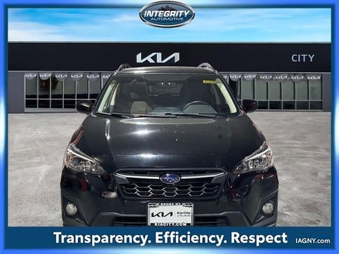 Used 2019 Subaru Crosstrek 2.0i Premium image 2