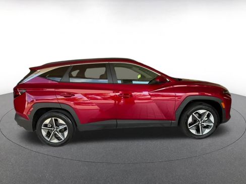 Used 2025 Hyundai Tucson SEL AWD/4WD image 16