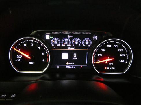 Used 2021 Chevrolet Silverado 1500 High Country w/ Technology Package image 25