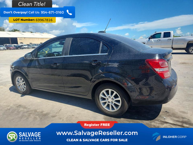 Used 2017 Chevrolet Sonic LT FWD image 3