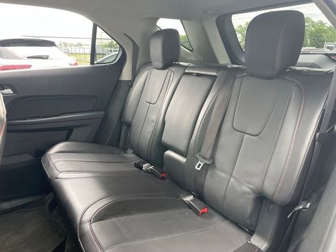 Used 2017 Chevrolet Equinox Premier w/ Enhanced Convenience Package FWD image 39