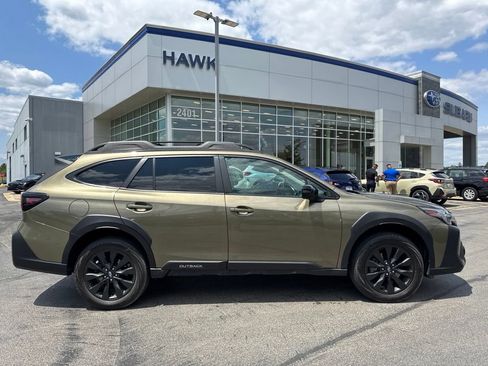Used 2025 Subaru Outback Onyx Edition XT AWD/4WD image 3